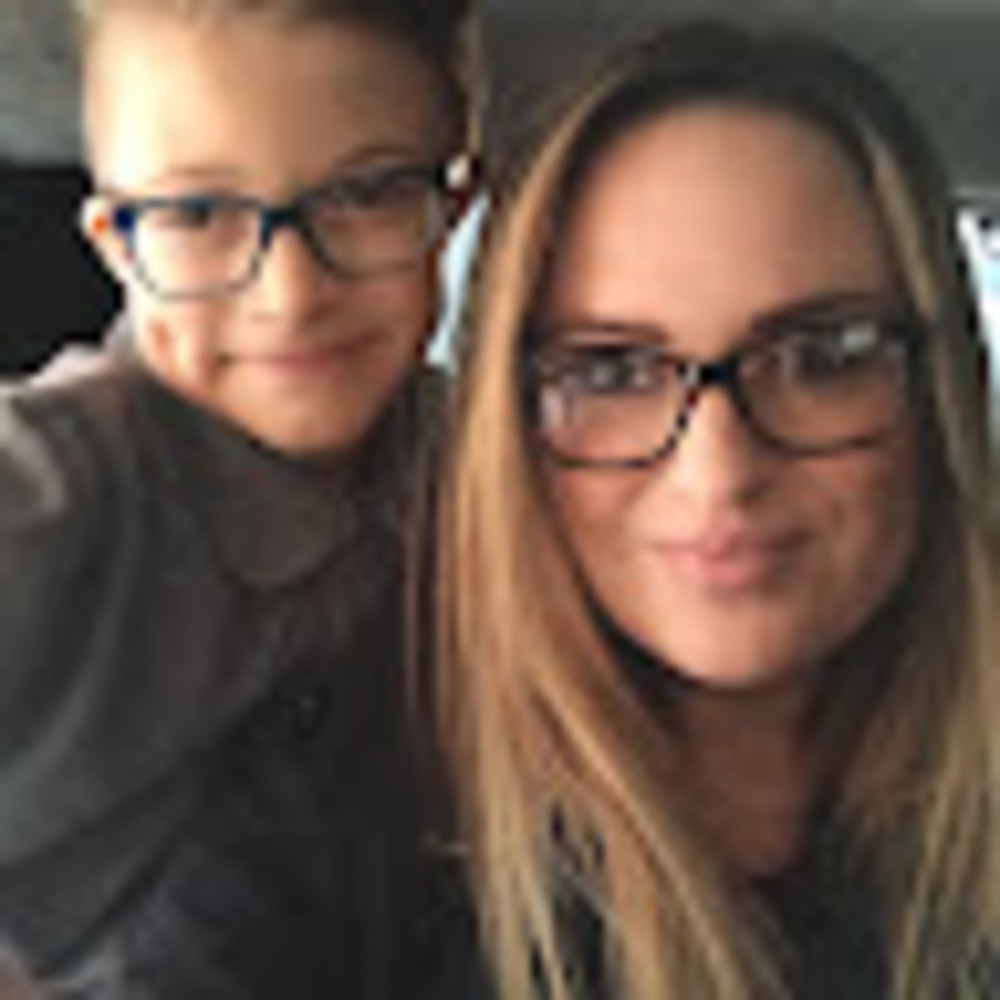 Meet your Posher, Cindy bye45